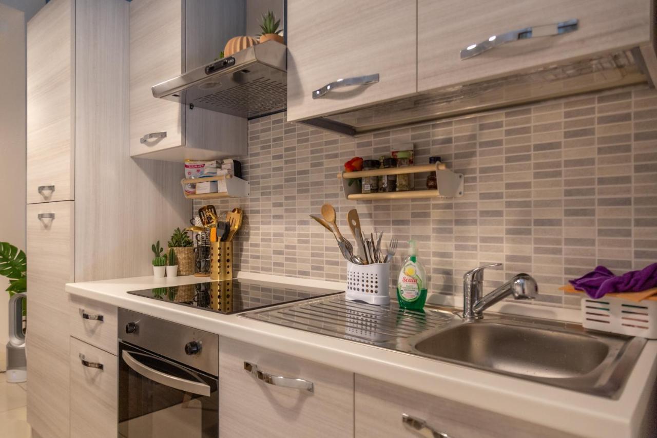 218 - Le Petit Bijou, Centro Storico Di Sanremo - 800M Dall'Ariston Apartment Bagian luar foto